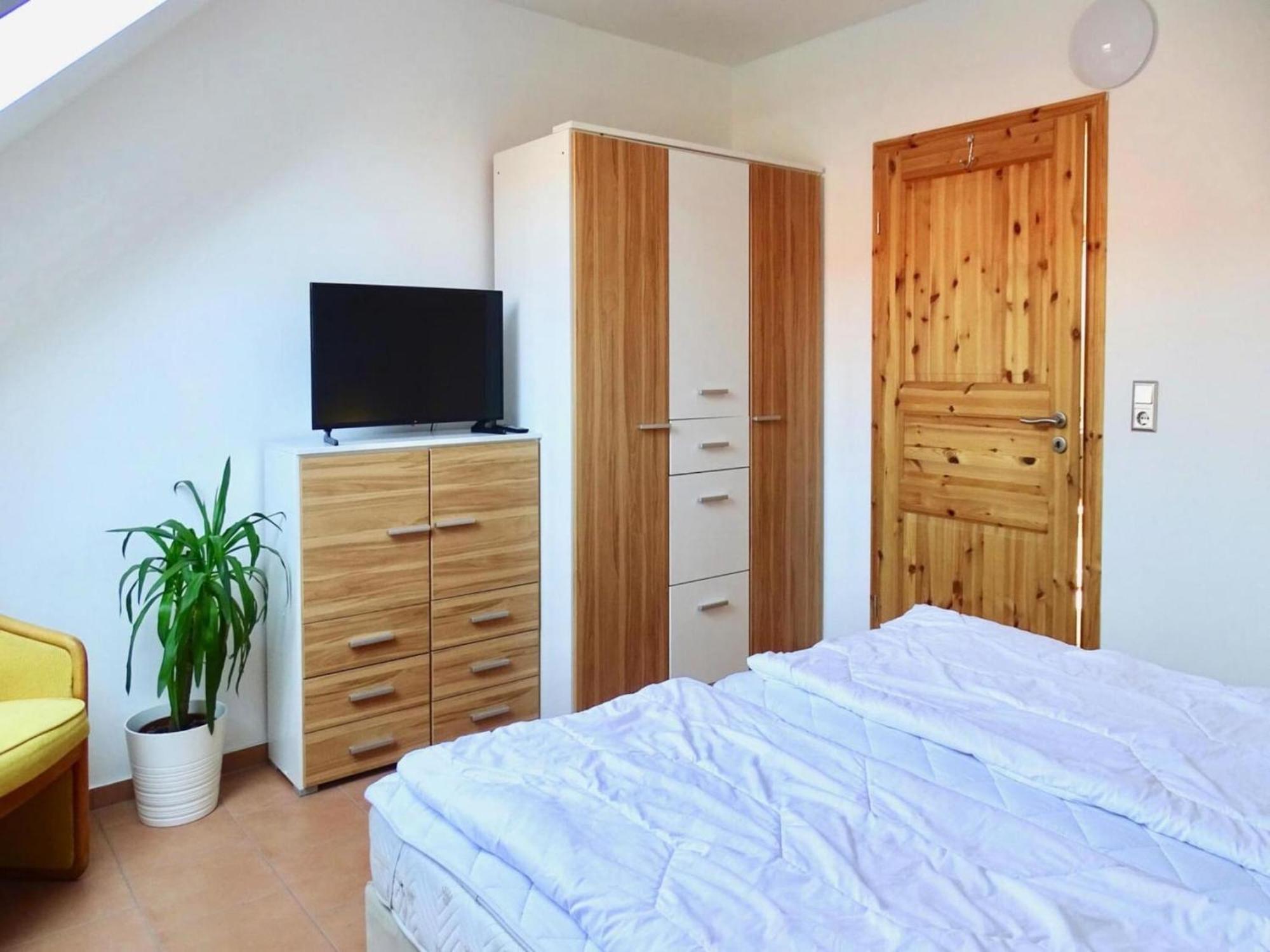 Farmstay Neuendorfkrug, Luetow Lutow المظهر الخارجي الصورة